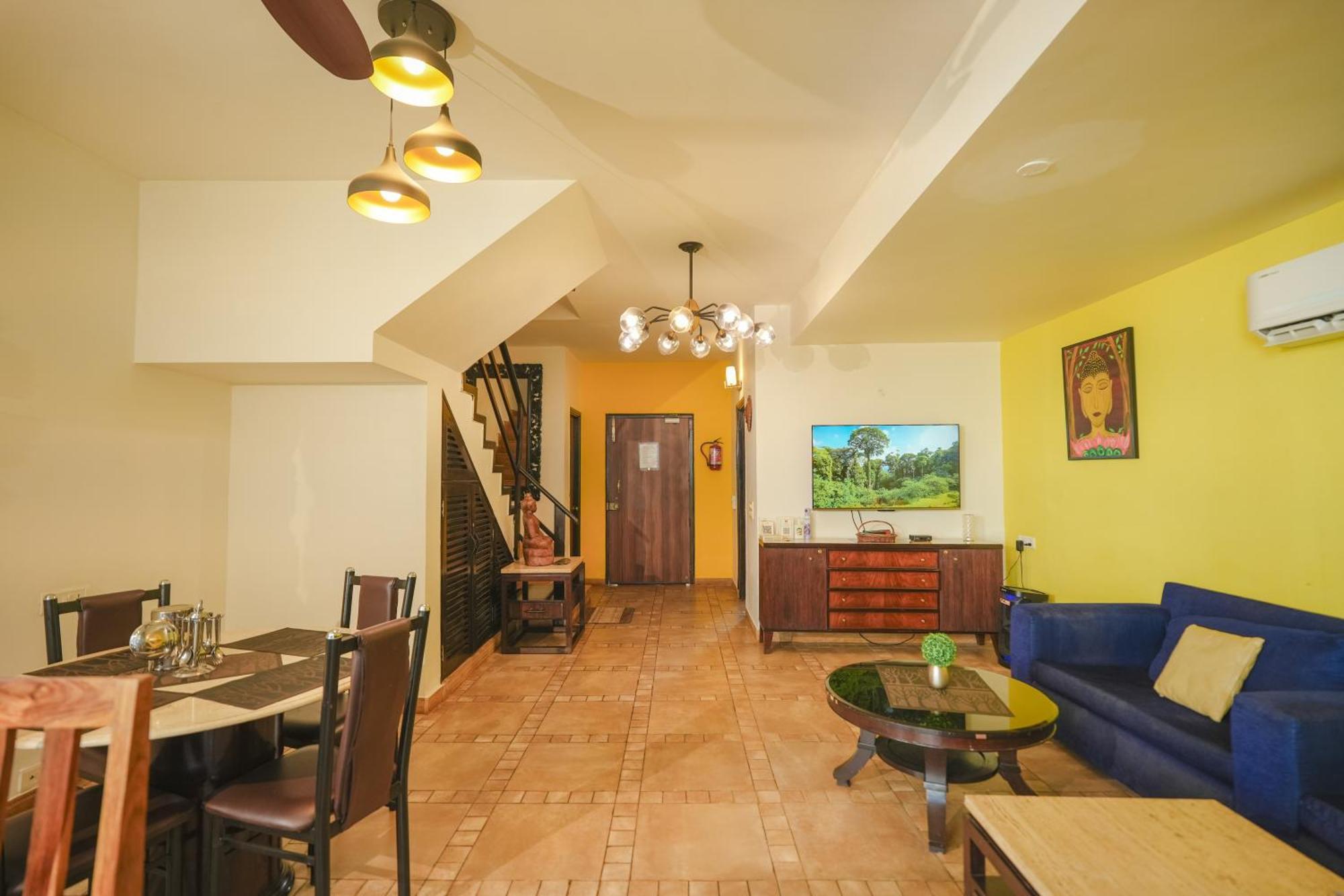 Villa M - Jia 3: Poolside Retreat in Candolim Exterior photo
